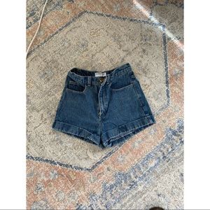 AMERICAN APPAREL SHORTS